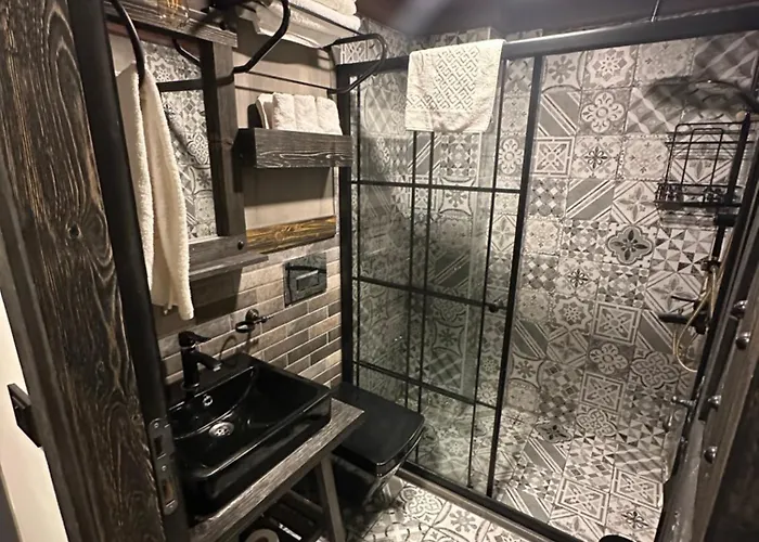 New Gate Szálloda 3*